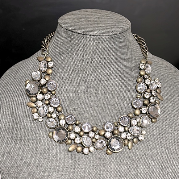 Chunky Chain Linked Statement Necklace - Picture 2 of 5